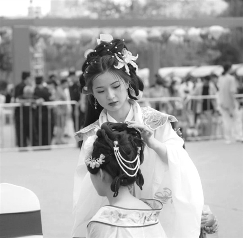 汉服中蕴含不少山东非遗项目